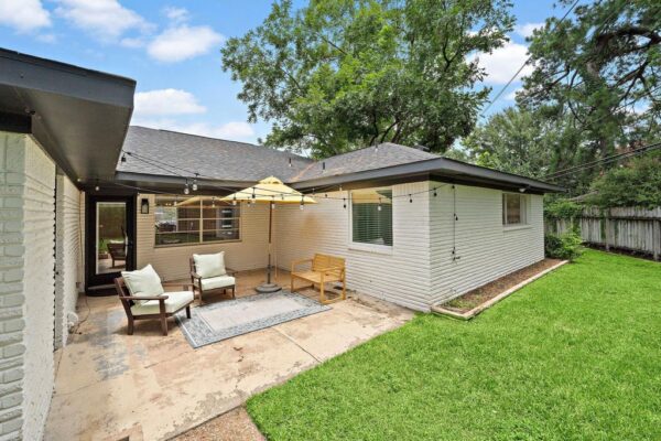 4903 Candleglow Drive  Houston 77018 Harris - Image 35