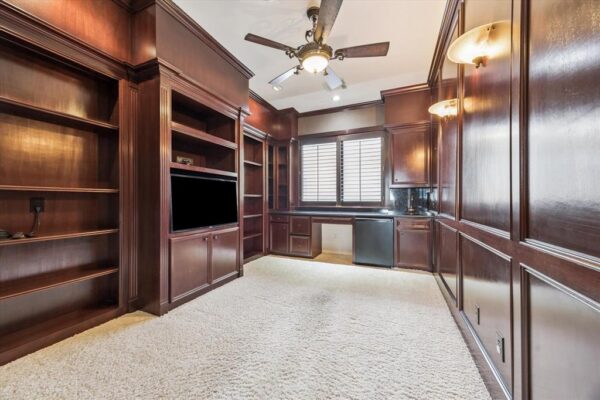 4916 Linden Street  Bellaire 77401 Harris - Image 20