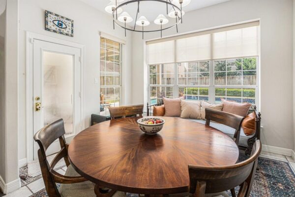 4925 Pine Street  Bellaire 77401 Harris - Image 16