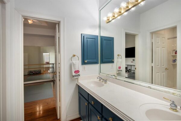 4925 Pine Street  Bellaire 77401 Harris - Image 31
