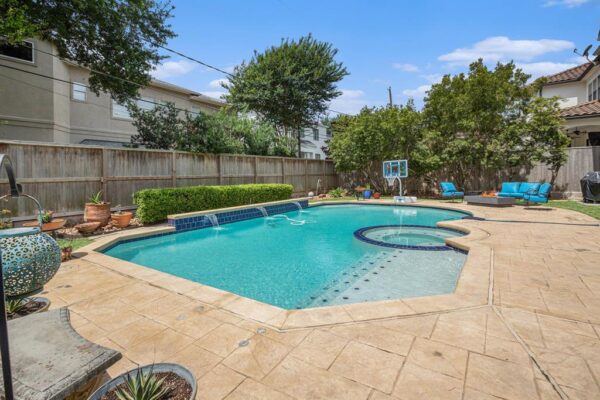 4925 Pine Street  Bellaire 77401 Harris - Image 39