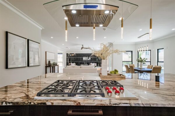 502 Lee Shore Lane  Houston 77079 Harris - Image 12