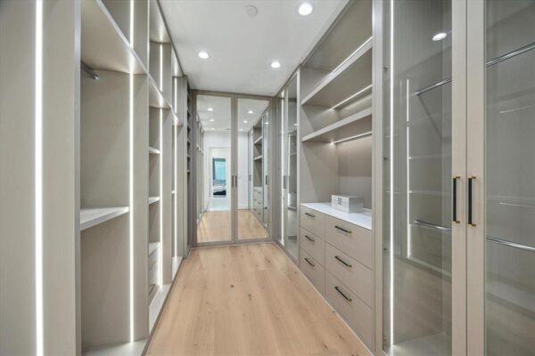 509 W BELL  Houston 77019 Harris - Image 30