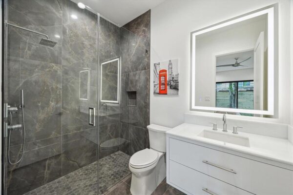 509 W BELL  Houston 77019 Harris - Image 31