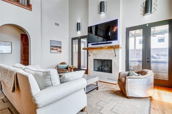 516 West 9th St  Houston 77007 Harris - Image 8