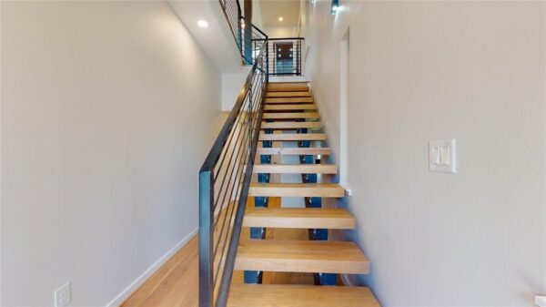 519 Memorial Heights Drive  Houston 77007 Harris - Image 14