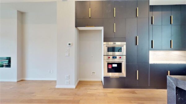 519 Memorial Heights Drive  Houston 77007 Harris - Image 25