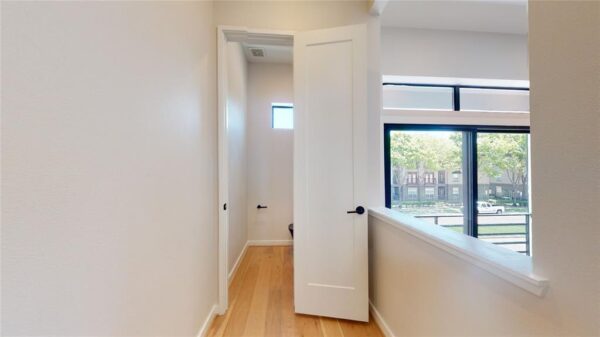 519 Memorial Heights Drive  Houston 77007 Harris - Image 29
