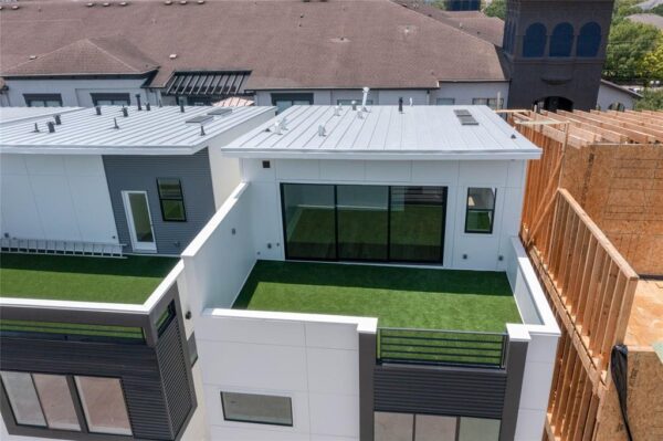 519 Memorial Heights Drive  Houston 77007 Harris - Image 3