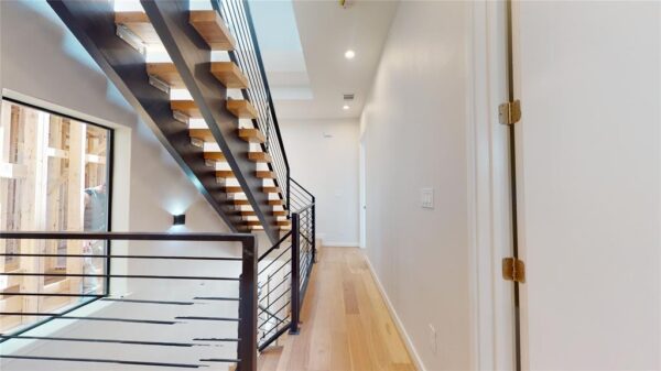 519 Memorial Heights Drive  Houston 77007 Harris - Image 32