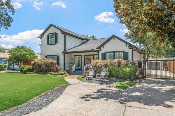 519 W 31st  Houston 77018 Harris