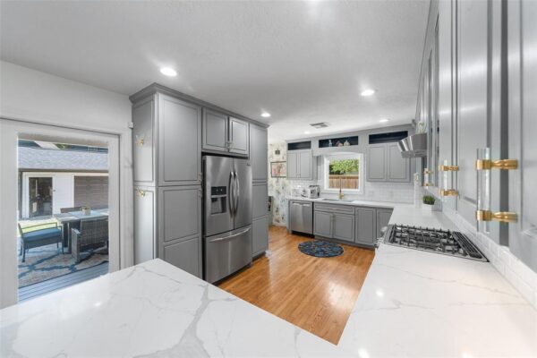 519 W 31st  Houston 77018 Harris - Image 13
