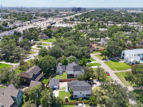 519 W 31st  Houston 77018 Harris - Image 34