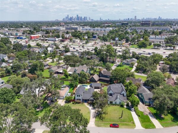 519 W 31st  Houston 77018 Harris - Image 35