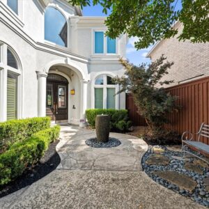 5206 Stamper Way  Houston 77056 Harris