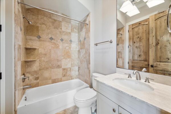 5207 Calle Montilla Place  Houston 77007 Harris - Image 30