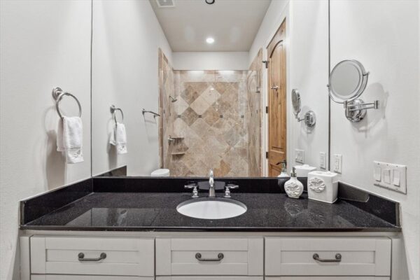 5207 Calle Montilla Place  Houston 77007 Harris - Image 35