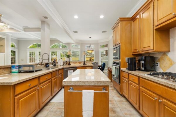 5345 Hidalgo Street  Houston 77056 Harris - Image 11