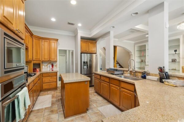 5345 Hidalgo Street  Houston 77056 Harris - Image 12