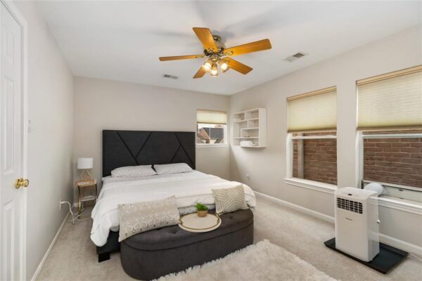 5345 Hidalgo Street  Houston 77056 Harris - Image 22