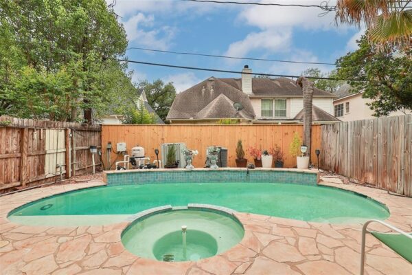5345 Hidalgo Street  Houston 77056 Harris - Image 25