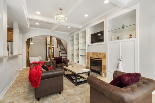 5345 Hidalgo Street  Houston 77056 Harris - Image 6