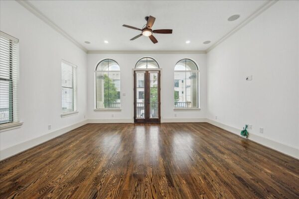 5411 Gibson Street  Houston 77007 Harris - Image 8