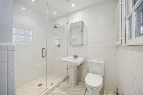3829 Piping Rock Lane  Houston 77027 Harris - Image 11