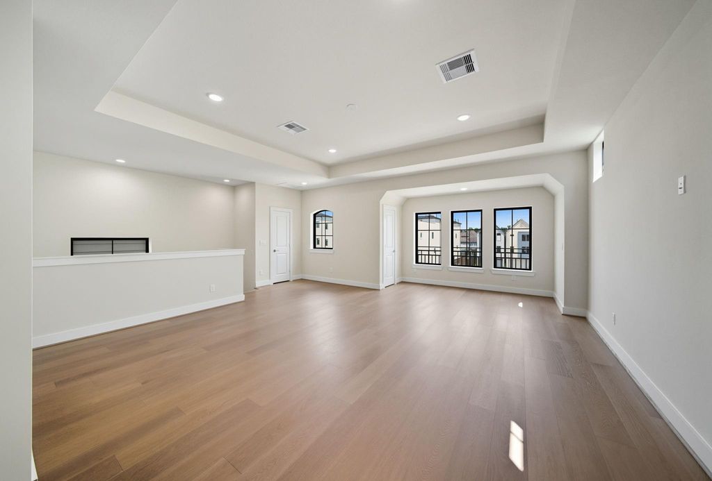 1713 Bologna Lane  Houston 77055 Harris - Image 5