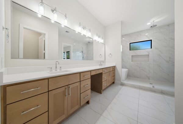 1713 Bologna Lane  Houston 77055 Harris - Image 11