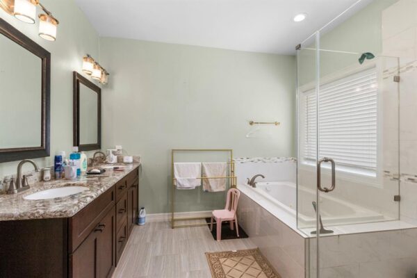 548 Cascade St Street  Bellaire 77401 Harris - Image 12