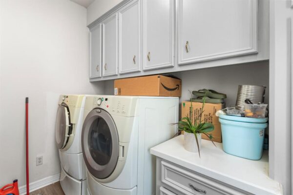 548 Cascade St Street  Bellaire 77401 Harris - Image 24