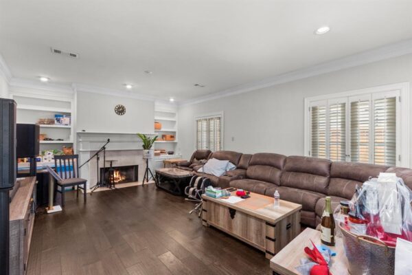 548 Cascade St Street  Bellaire 77401 Harris - Image 7