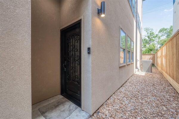 5510 Bosque Street  Houston 77056 Harris - Image 3