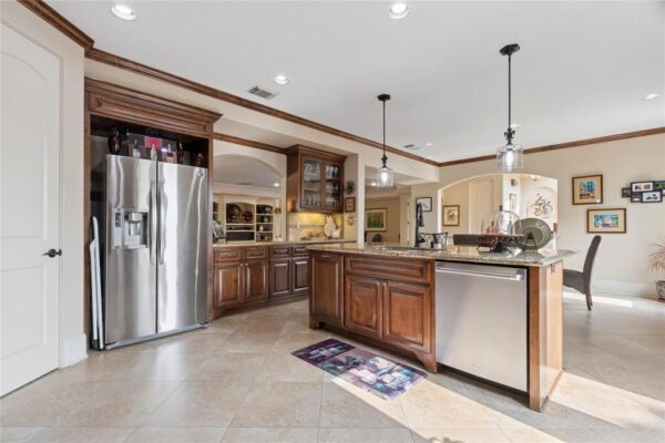 5520 Mcculloch Circle  Houston 77056 Harris - Image 20