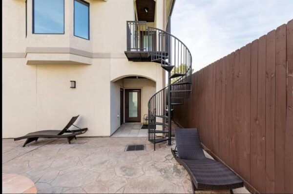 5526 Mcculloch Circle  Houston 77056 Harris - Image 12