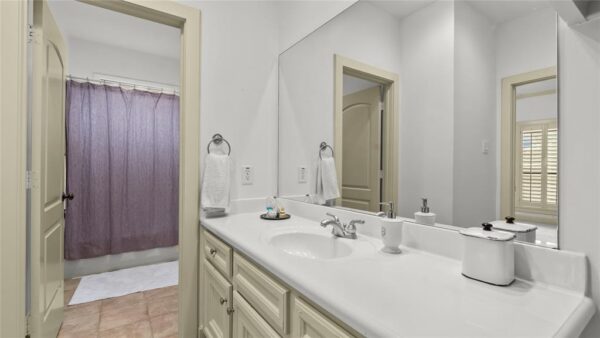 5558 Aspen Street  Bellaire 77401 Harris - Image 26