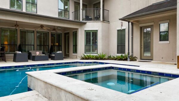 5558 Aspen Street  Bellaire 77401 Harris - Image 31