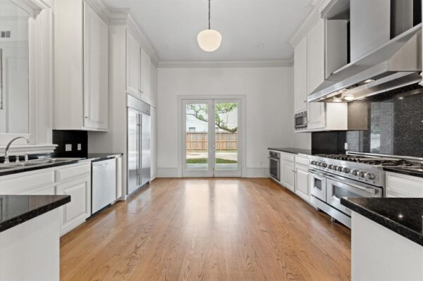 5610 Woodway Drive  Houston 77056 Harris - Image 16