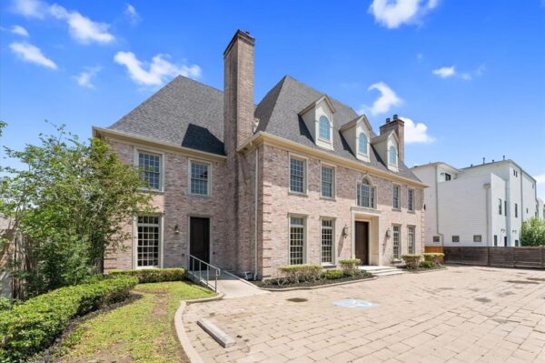 5610 Woodway Drive  Houston 77056 Harris - Image 2