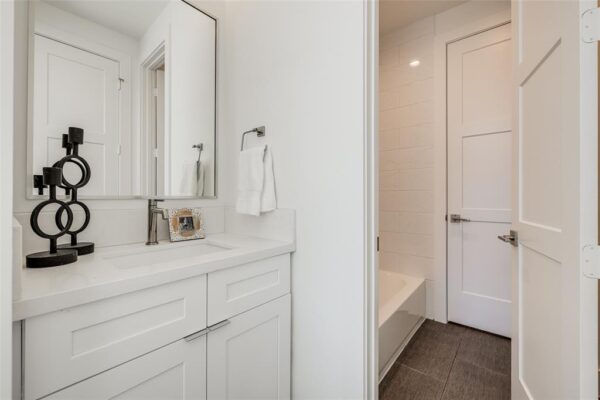 5705 FEAGAN Street  Houston 77007 Harris - Image 27