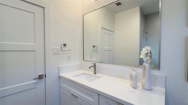 5705 FEAGAN Street  Houston 77007 Harris - Image 40