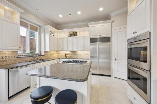 5736 Tanglewood Cove Street  Houston 77057 Harris - Image 11