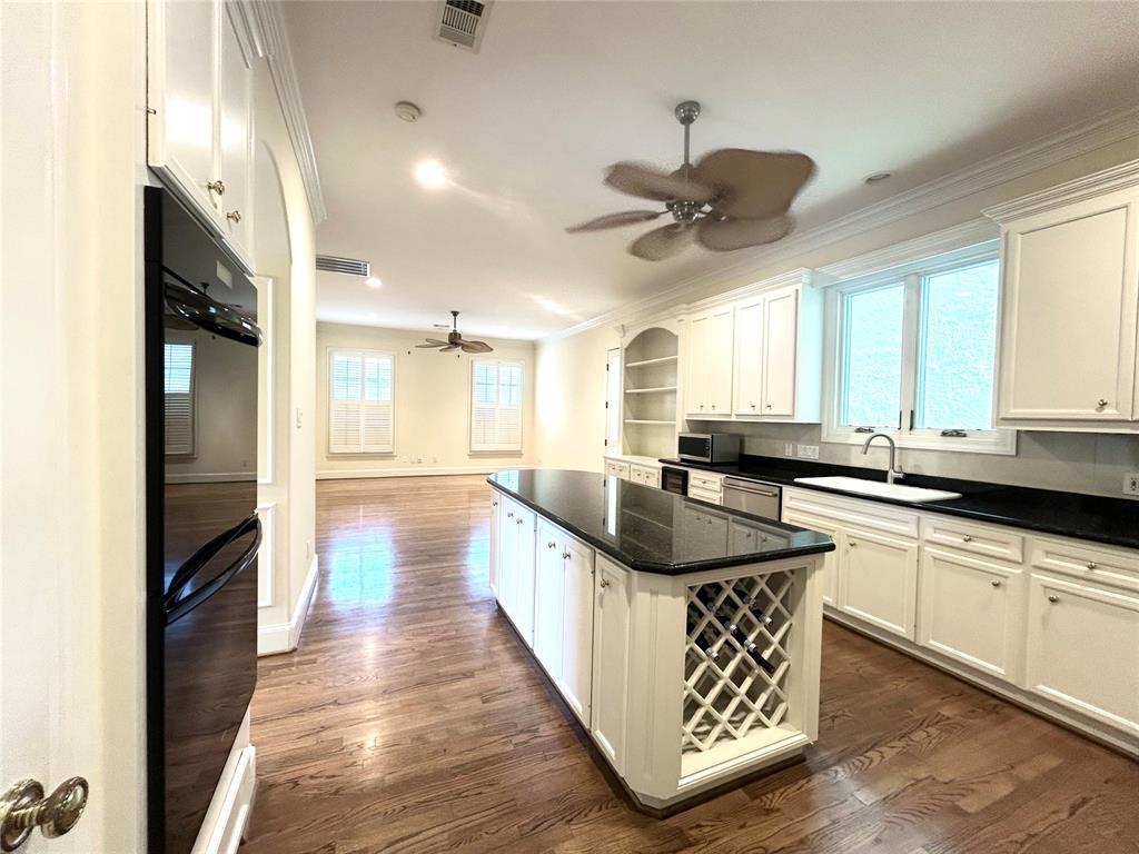 6021 Valley Forge Drive  Houston 77057 Harris - Image 15