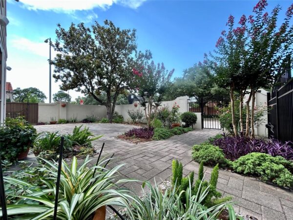 6021 Valley Forge Drive  Houston 77057 Harris - Image 5