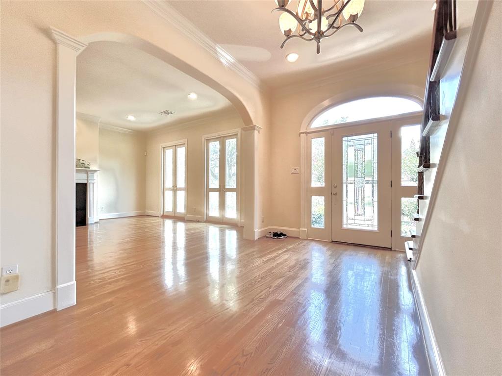 6021 Valley Forge Drive  Houston 77057 Harris - Image 9