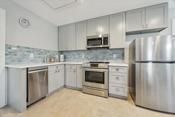 523 W 15th Street  Houston 77008 Harris - Image 35