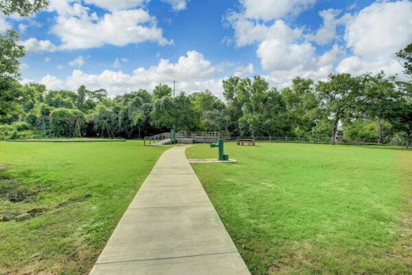 523 W 15th Street  Houston 77008 Harris - Image 42