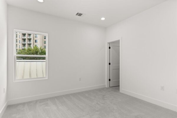 6209 Westcott Street  Houston 77007 Harris - Image 2