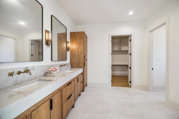6227 Grovewood Lane  Houston 77008 Harris - Image 21